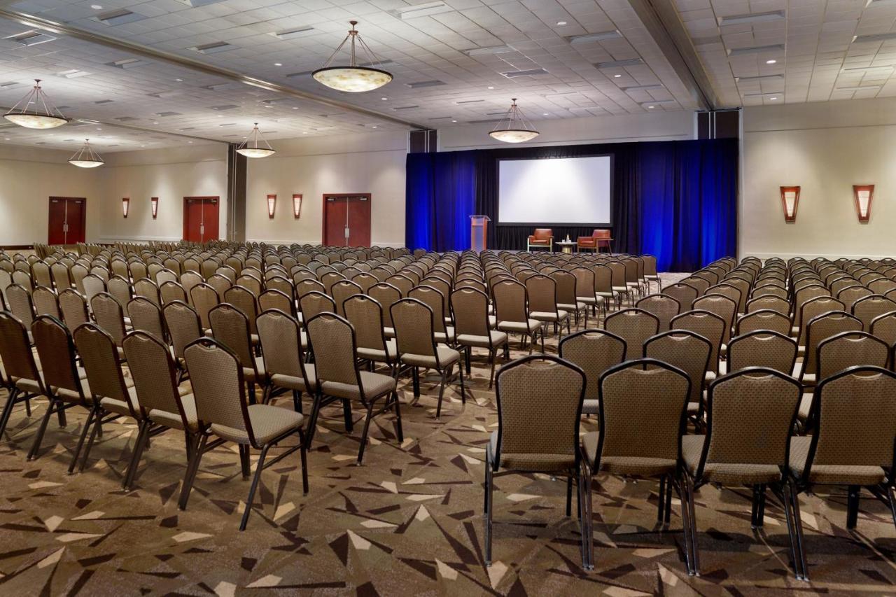 Sheraton Imperial Hotel Raleigh-Durham Airport At Research Triangle Park Exterior photo